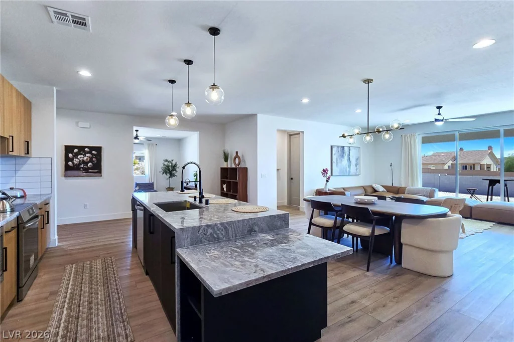 2921 Acoma, Pahrump, NV 89048