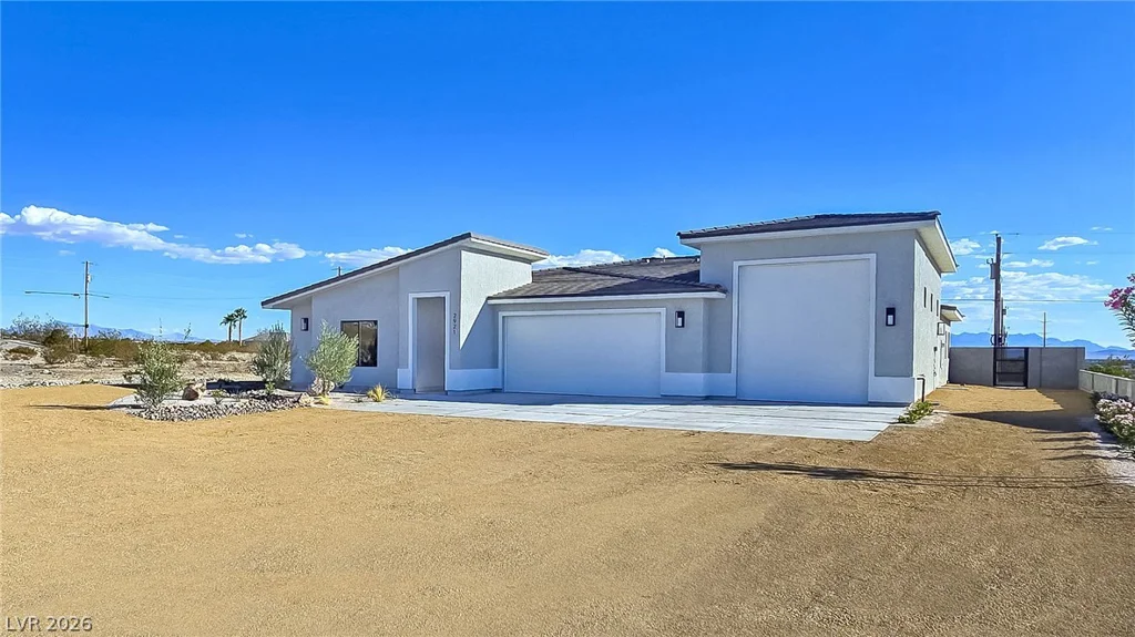 2921 Acoma, Pahrump, NV 89048
