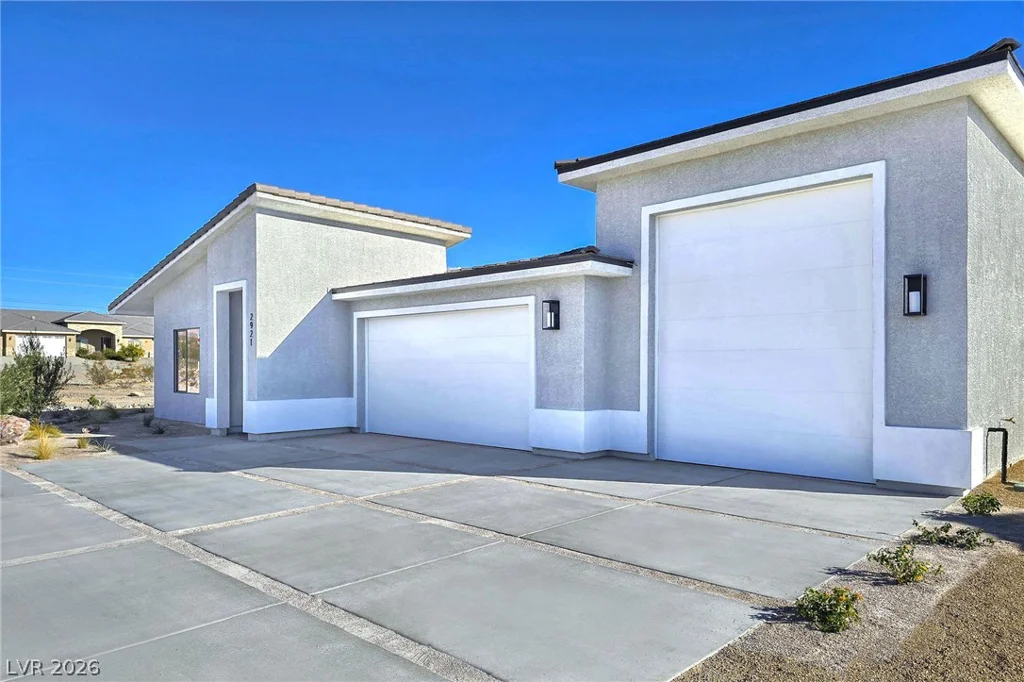 2921 Acoma, Pahrump, NV 89048
