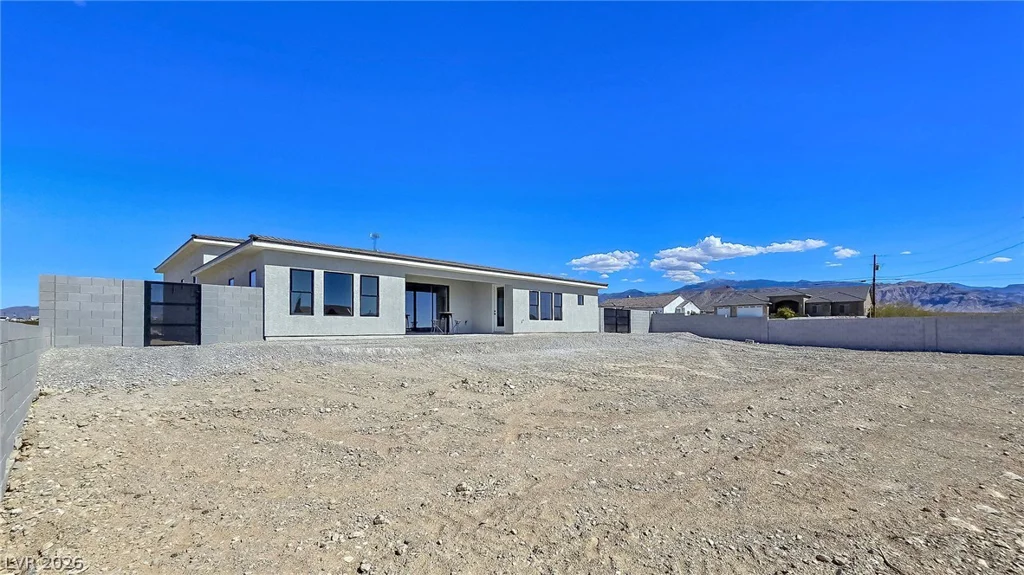2921 Acoma, Pahrump, NV 89048
