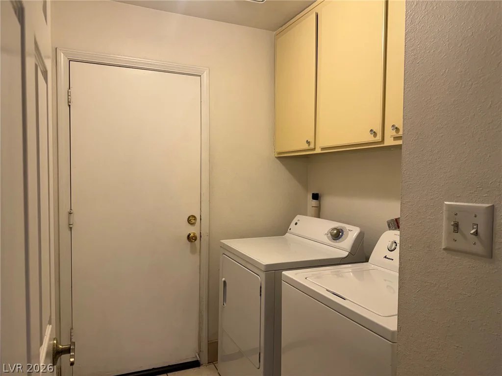 8909 Silvagni, Las Vegas, NV 89117