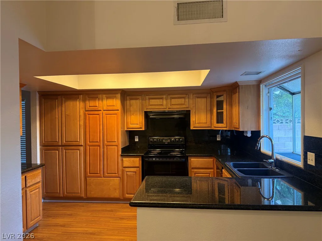 8909 Silvagni, Las Vegas, NV 89117