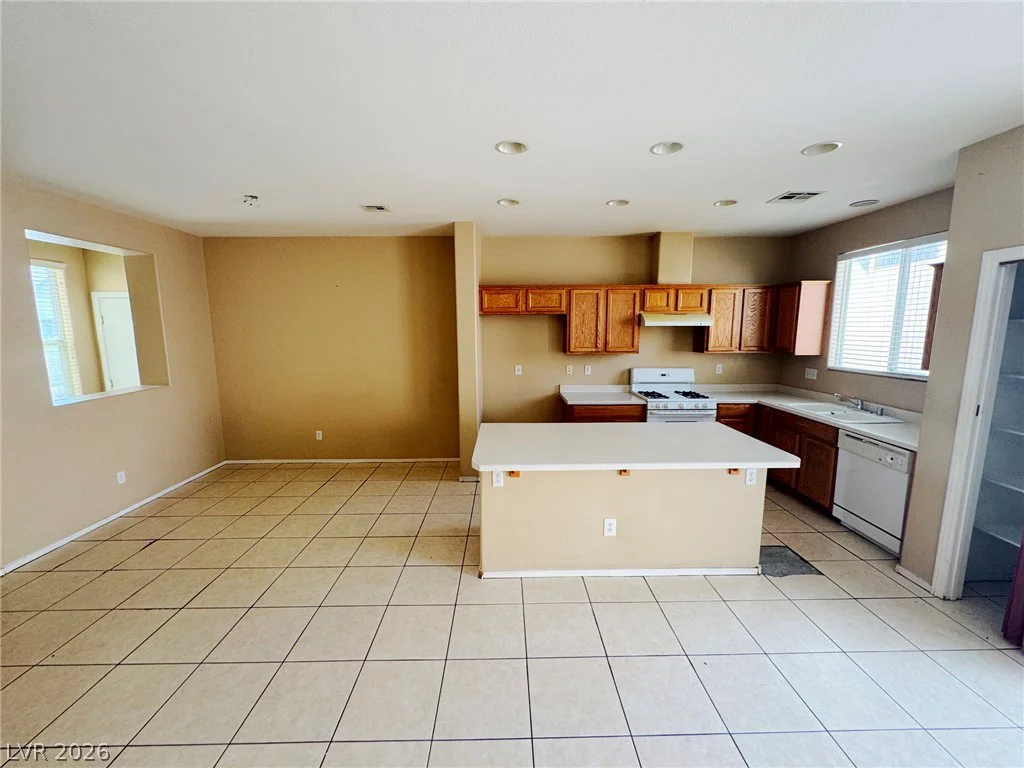 5865 Bishops Bowl, North Las Vegas, NV 89081