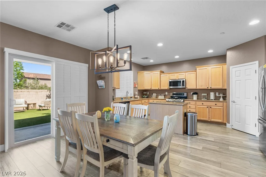 92 Newmiller, Henderson, NV 89002