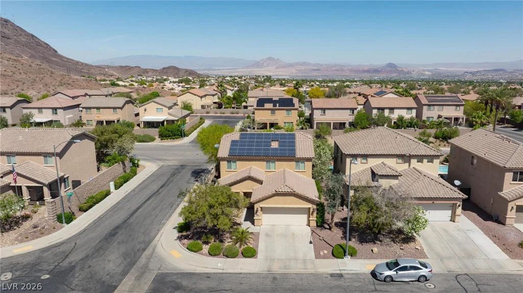 92 Newmiller, Henderson, NV 89002