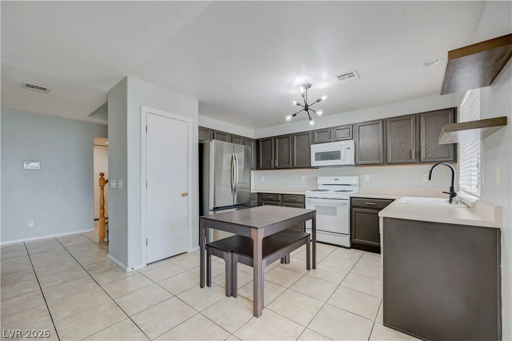 1818 Quartz Landing, Las Vegas, NV 89183
