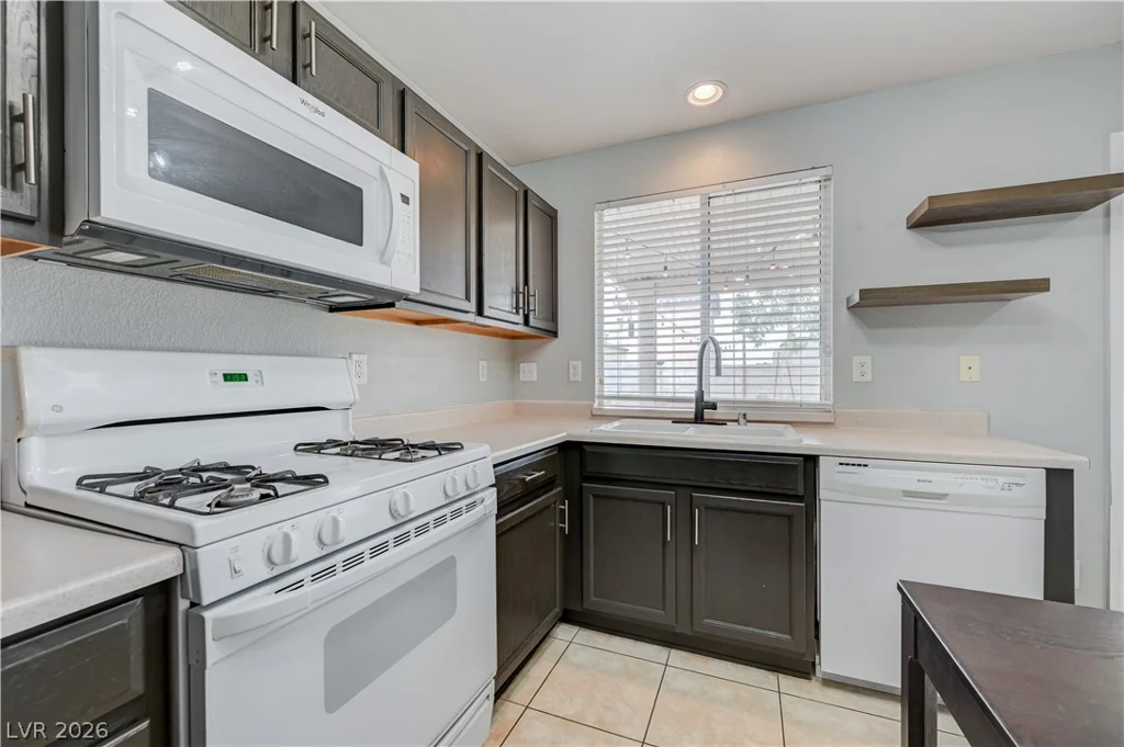 1818 Quartz Landing, Las Vegas, NV 89183