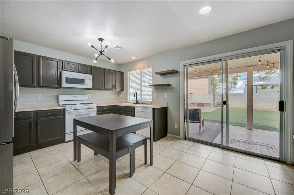 1818 Quartz Landing, Las Vegas, NV 89183