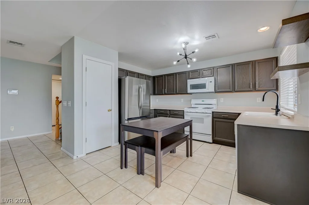 1818 Quartz Landing, Las Vegas, NV 89183