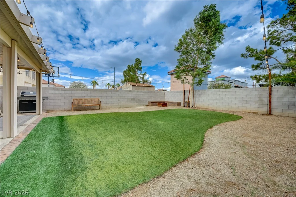 1818 Quartz Landing, Las Vegas, NV 89183