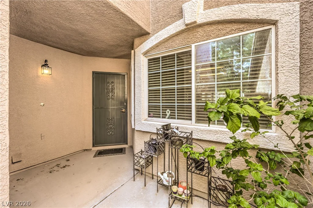 10170 Birch Bluff, Las Vegas, NV 89145