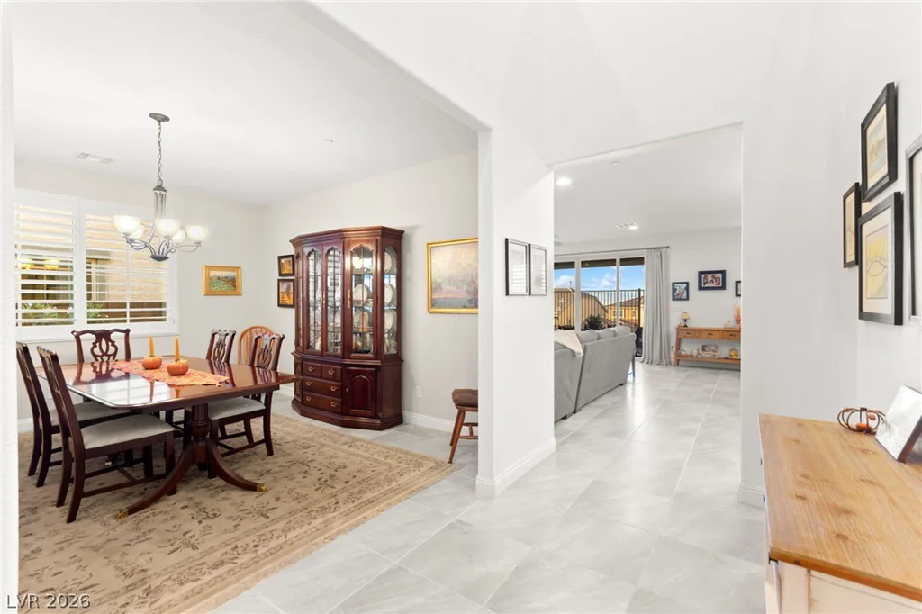 940 Rock Ledge, Henderson, NV 89012