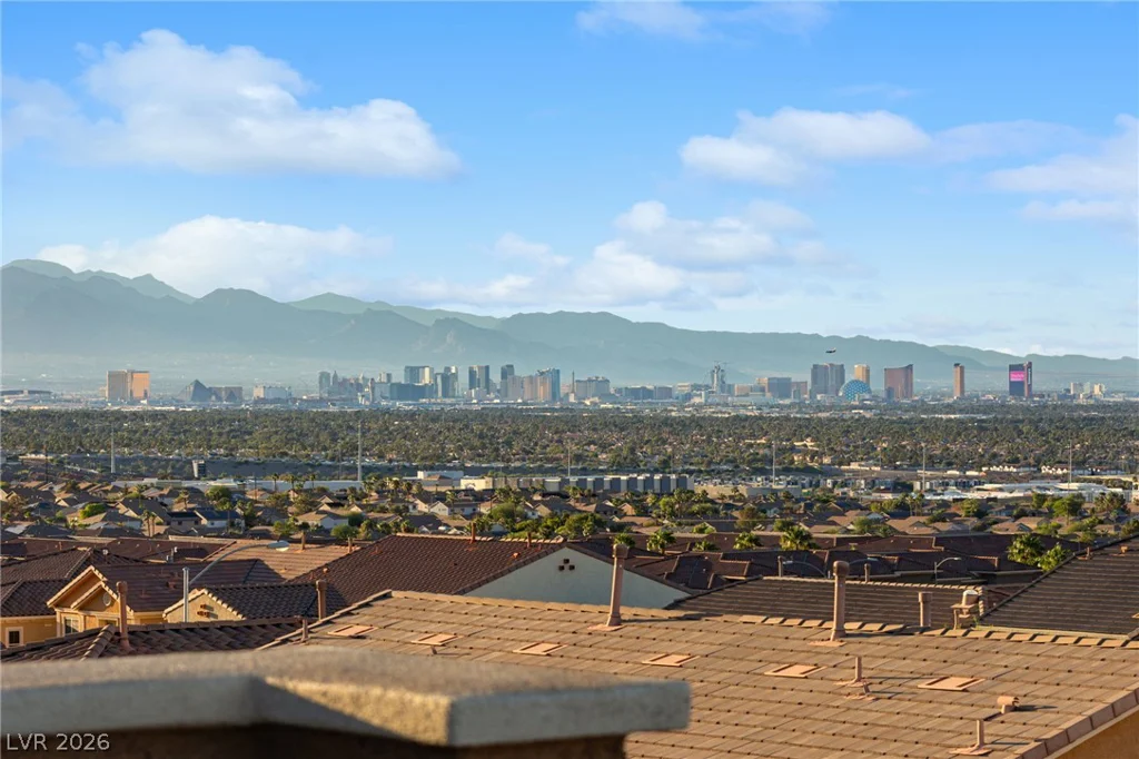 940 Rock Ledge, Henderson, NV 89012