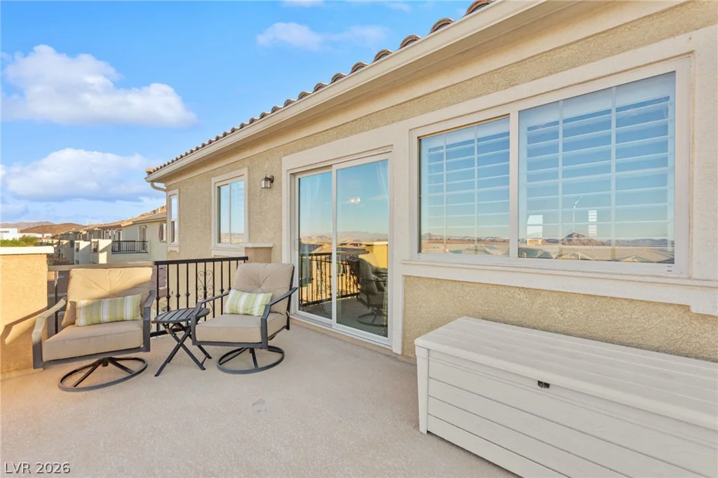 940 Rock Ledge, Henderson, NV 89012