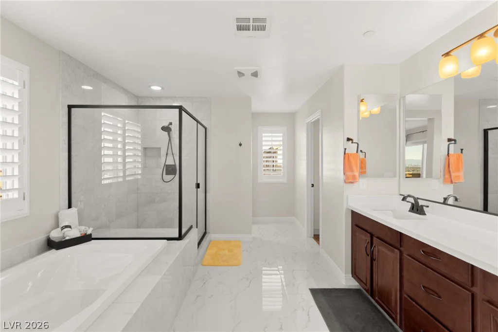 940 Rock Ledge, Henderson, NV 89012