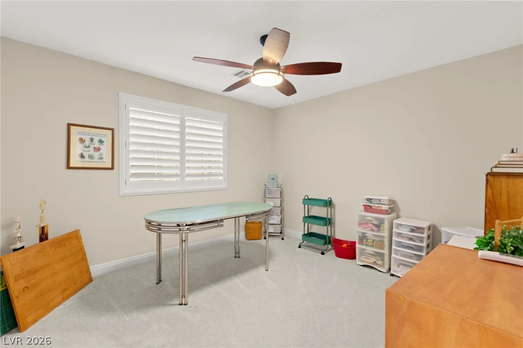 940 Rock Ledge, Henderson, NV 89012
