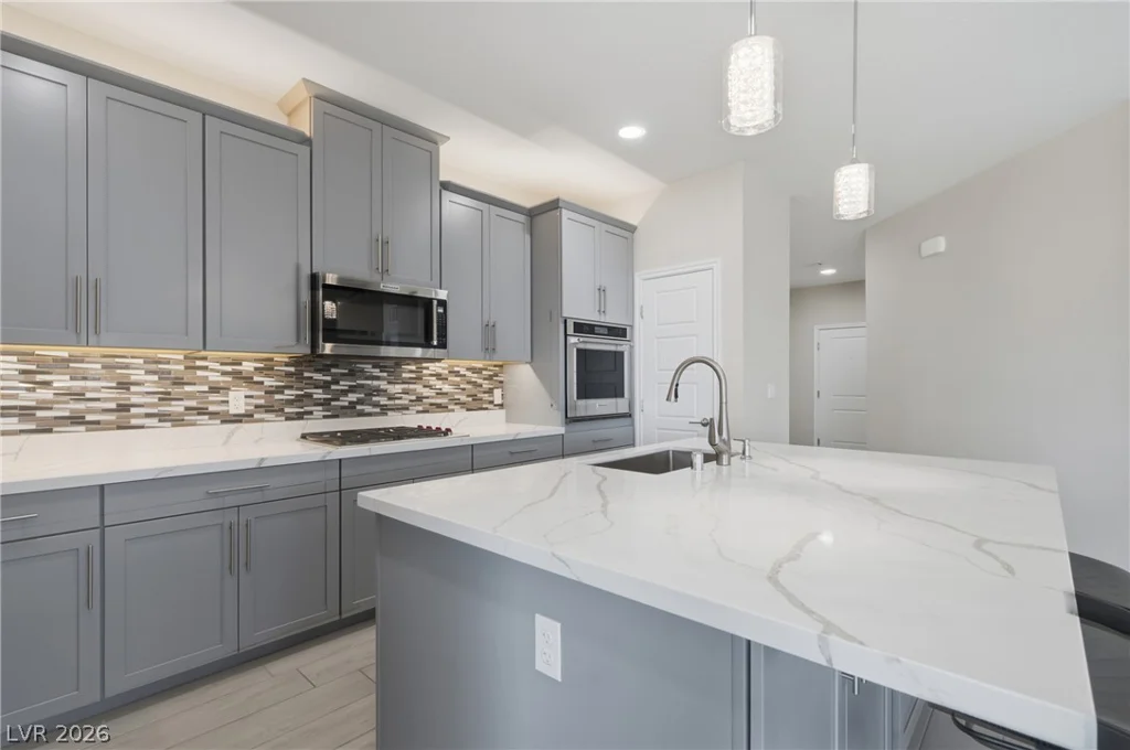 2555 Hampton, Henderson, NV 89052