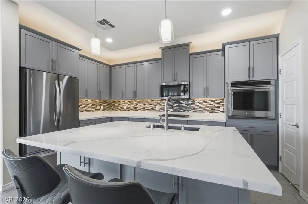 2555 Hampton, Henderson, NV 89052