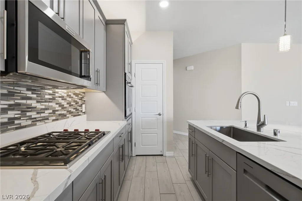 2555 Hampton, Henderson, NV 89052