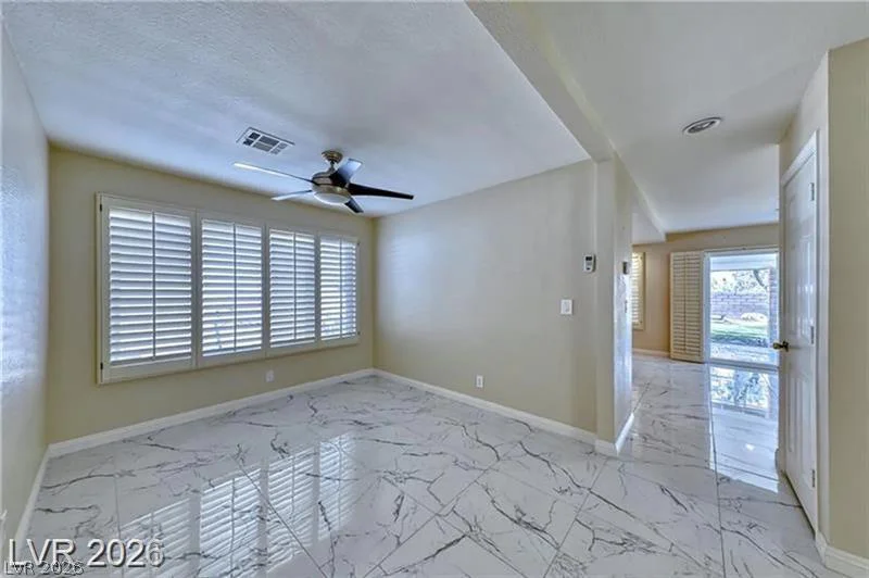 6729 Airdale, Las Vegas, NV 89103
