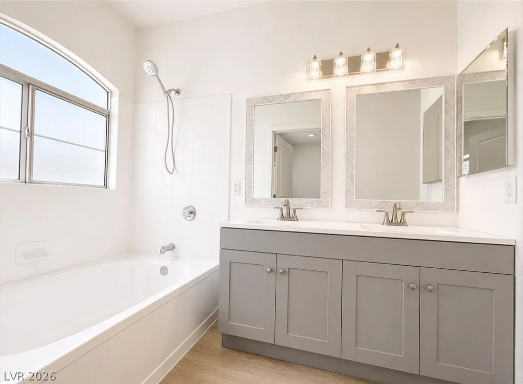5415 Harmon, Las Vegas, NV 89103