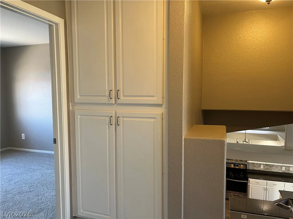 8724 Country Pines, Las Vegas, NV 89129