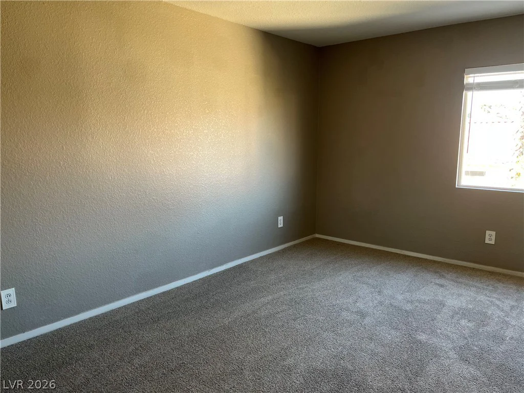 8724 Country Pines, Las Vegas, NV 89129