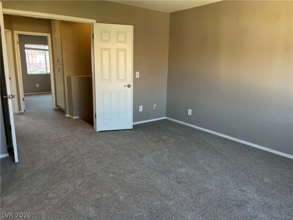 8724 Country Pines, Las Vegas, NV 89129
