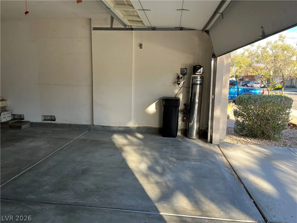 8724 Country Pines, Las Vegas, NV 89129