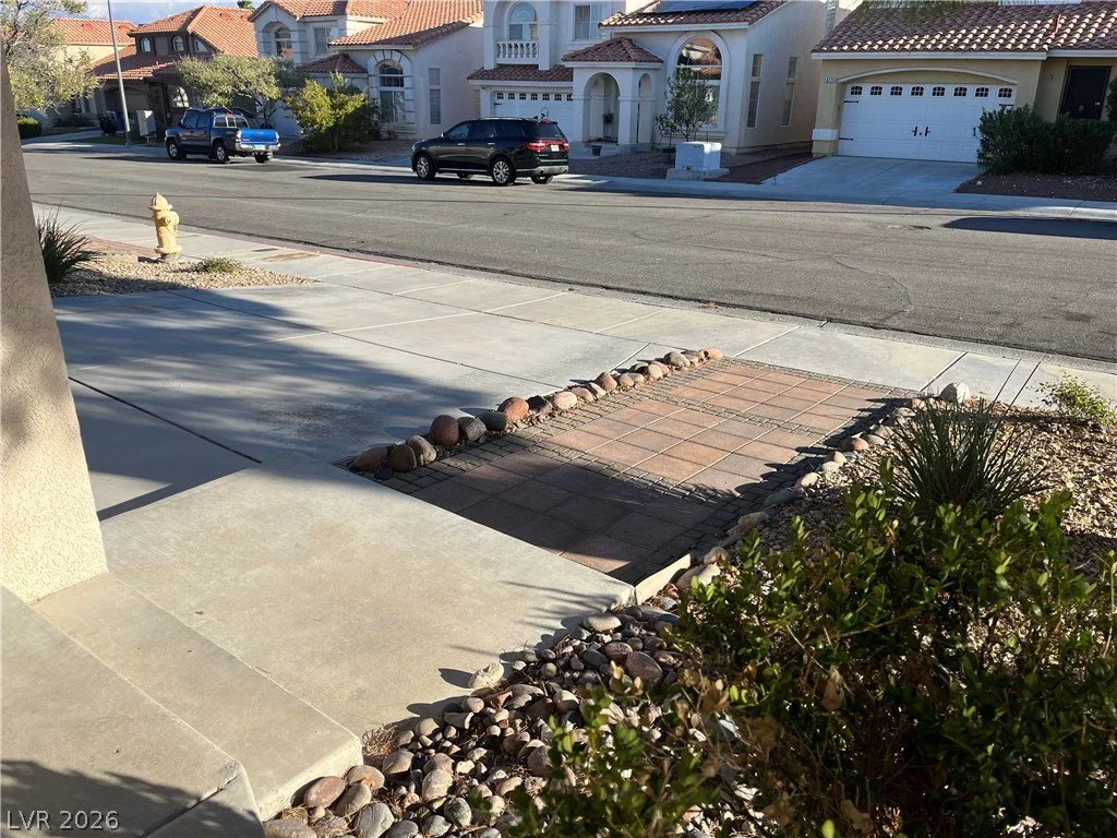 8724 Country Pines, Las Vegas, NV 89129