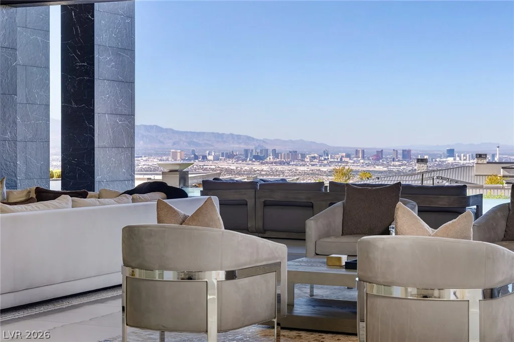 5 Sunset Strip, Henderson, NV 89012