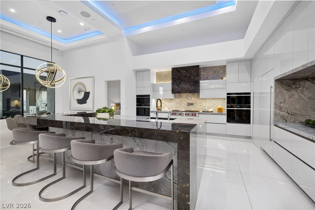 5 Sunset Strip, Henderson, NV 89012