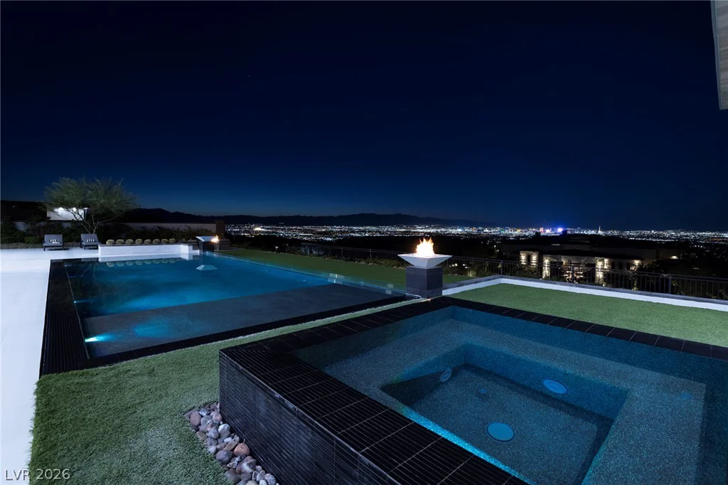 5 Sunset Strip, Henderson, NV 89012