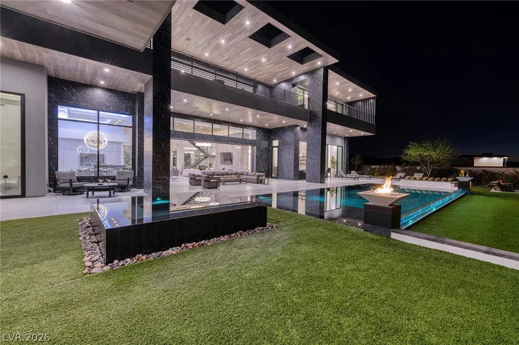 5 Sunset Strip, Henderson, NV 89012