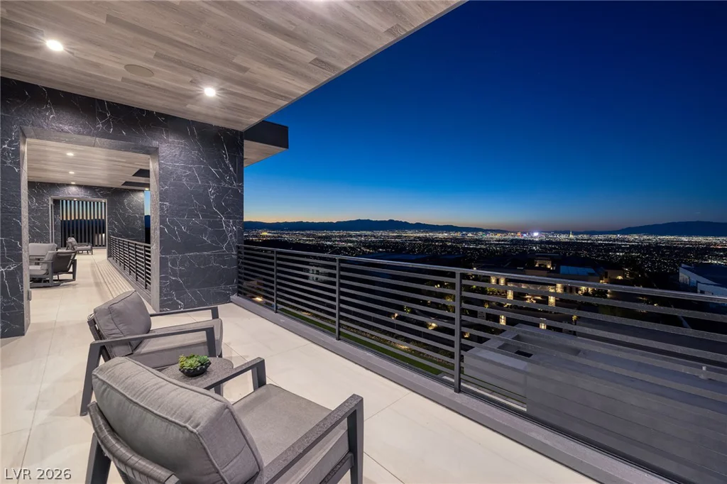 5 Sunset Strip, Henderson, NV 89012