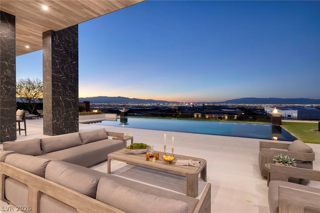 5 Sunset Strip, Henderson, NV 89012