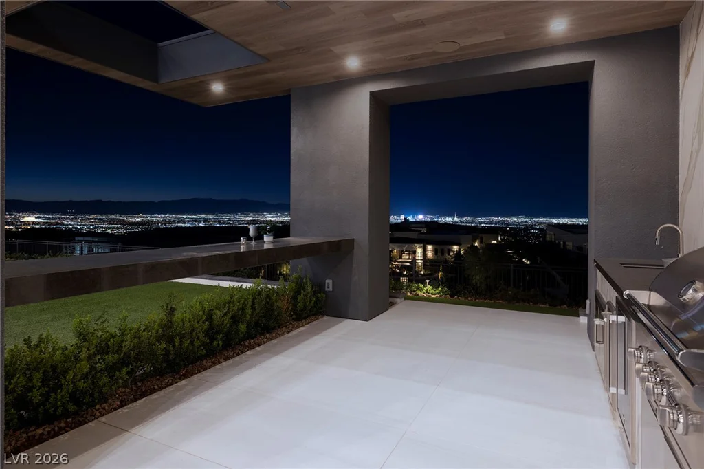 5 Sunset Strip, Henderson, NV 89012