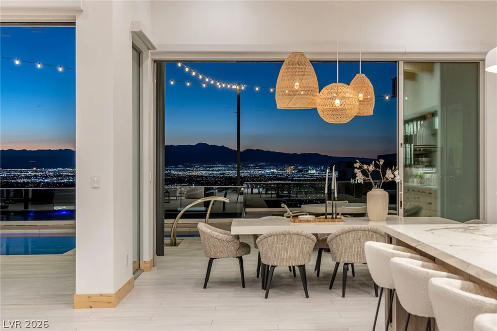 672 Overlook Rim, Henderson, NV 89012