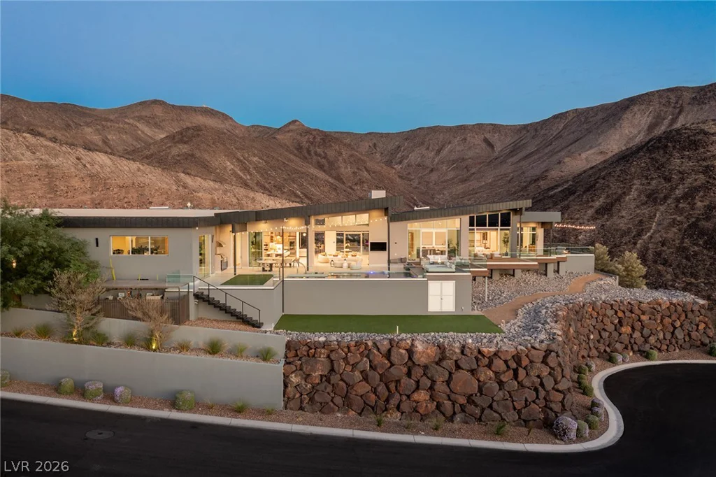 672 Overlook Rim, Henderson, NV 89012