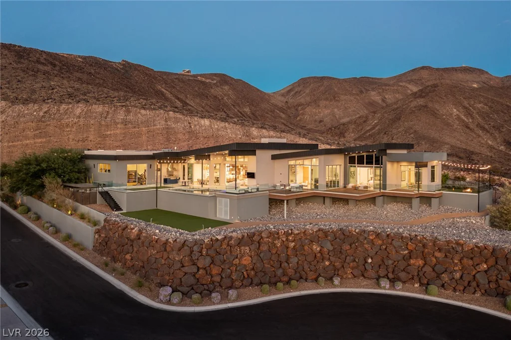 672 Overlook Rim, Henderson, NV 89012