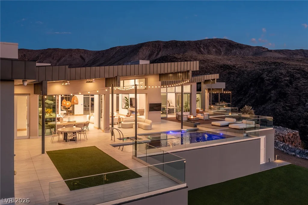 672 Overlook Rim, Henderson, NV 89012