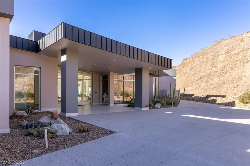 672 Overlook Rim, Henderson, NV 89012