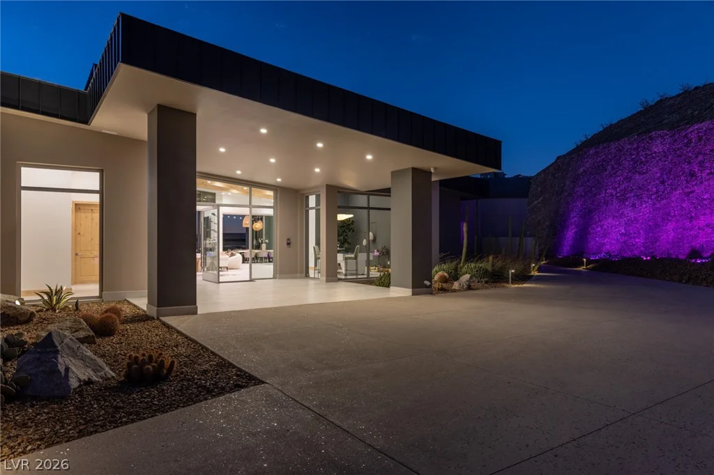 672 Overlook Rim, Henderson, NV 89012