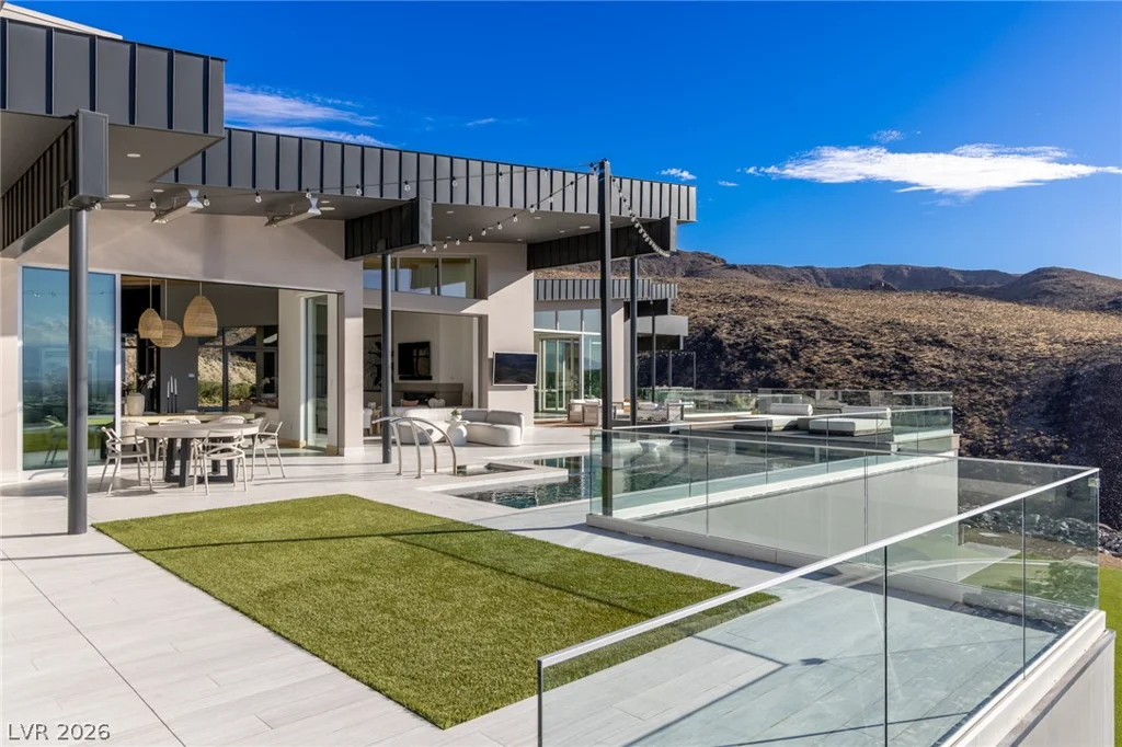 672 Overlook Rim, Henderson, NV 89012