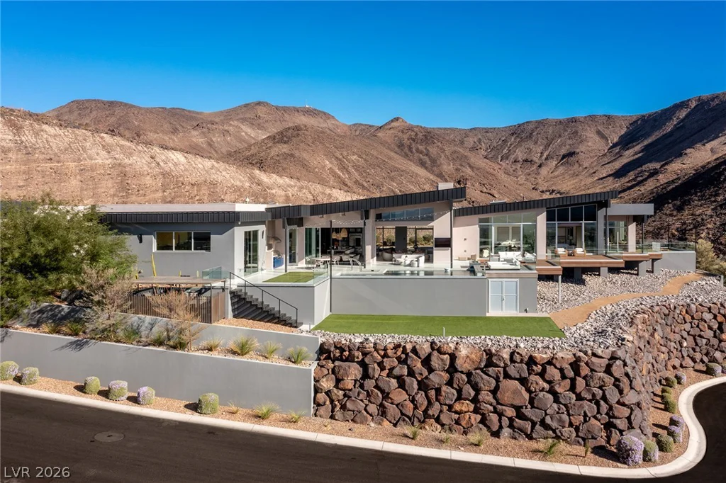 672 Overlook Rim, Henderson, NV 89012