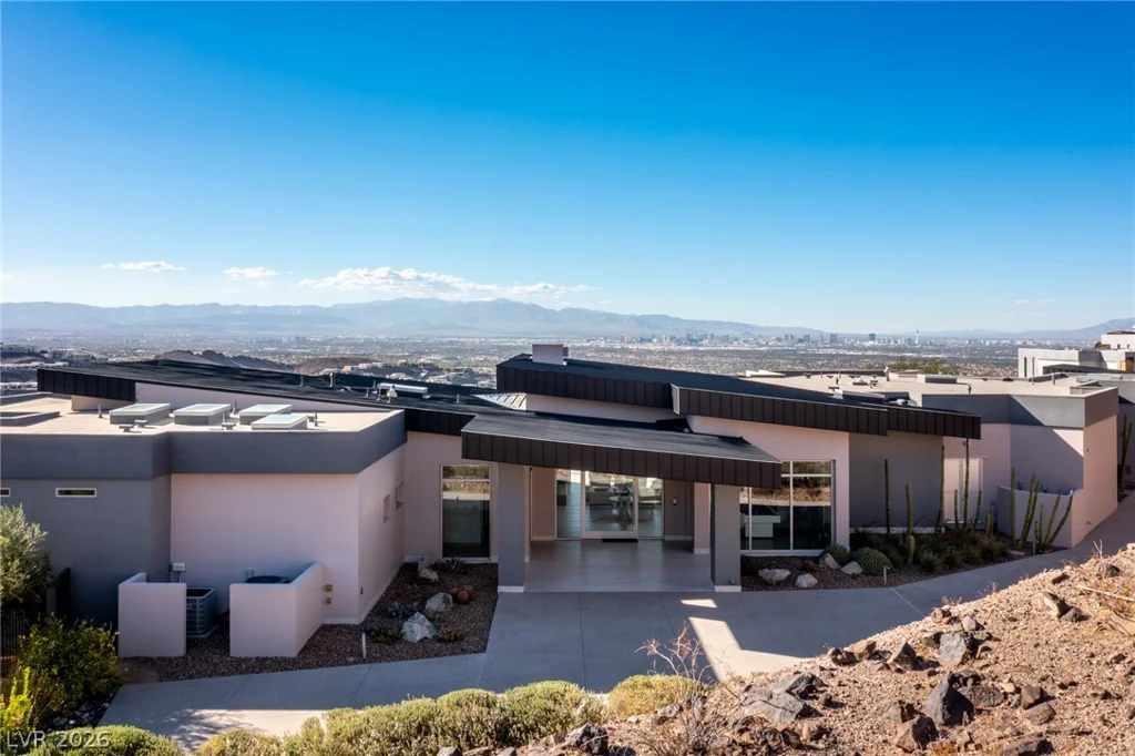 672 Overlook Rim, Henderson, NV 89012