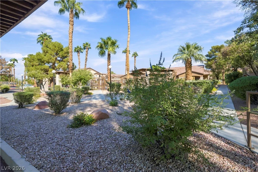 5751 Hacienda, Las Vegas, NV 89122