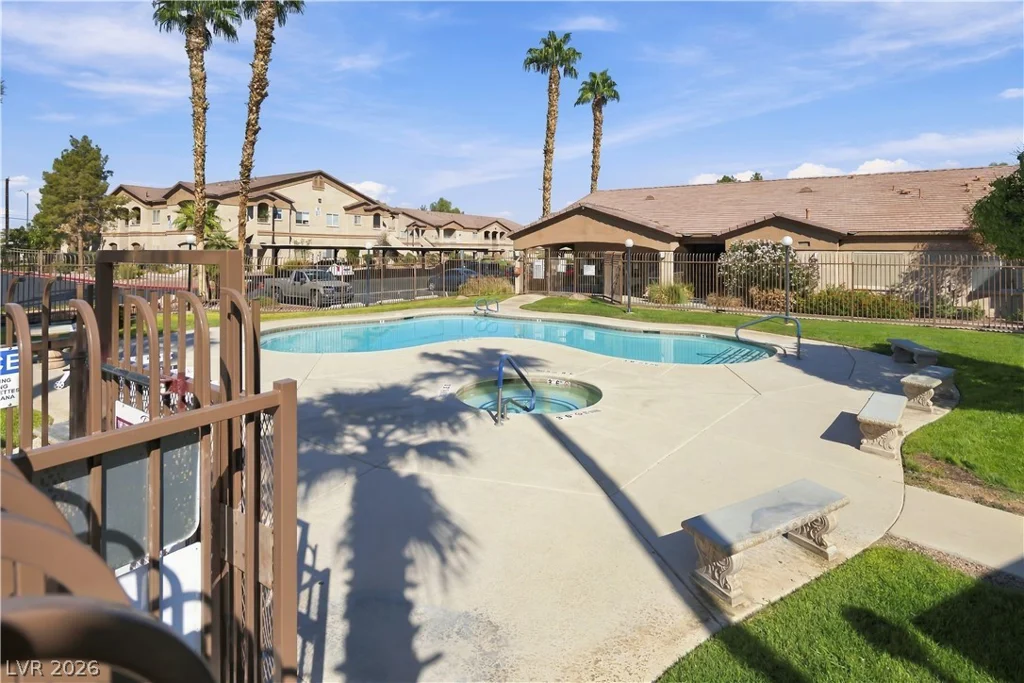 5751 Hacienda, Las Vegas, NV 89122