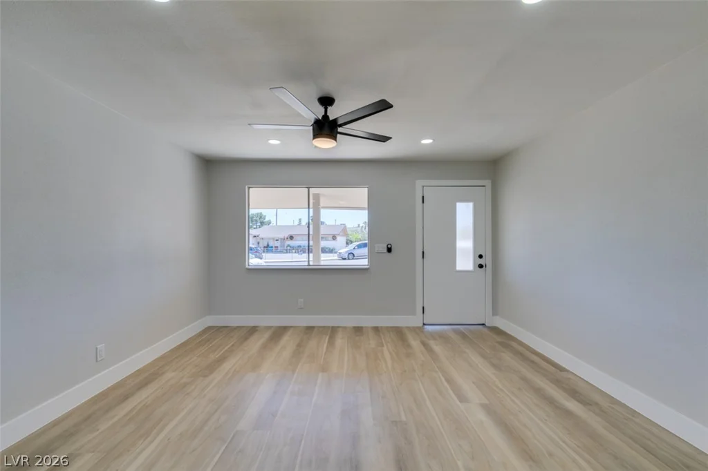 5920 Forrest Hills, Las Vegas, NV 89108