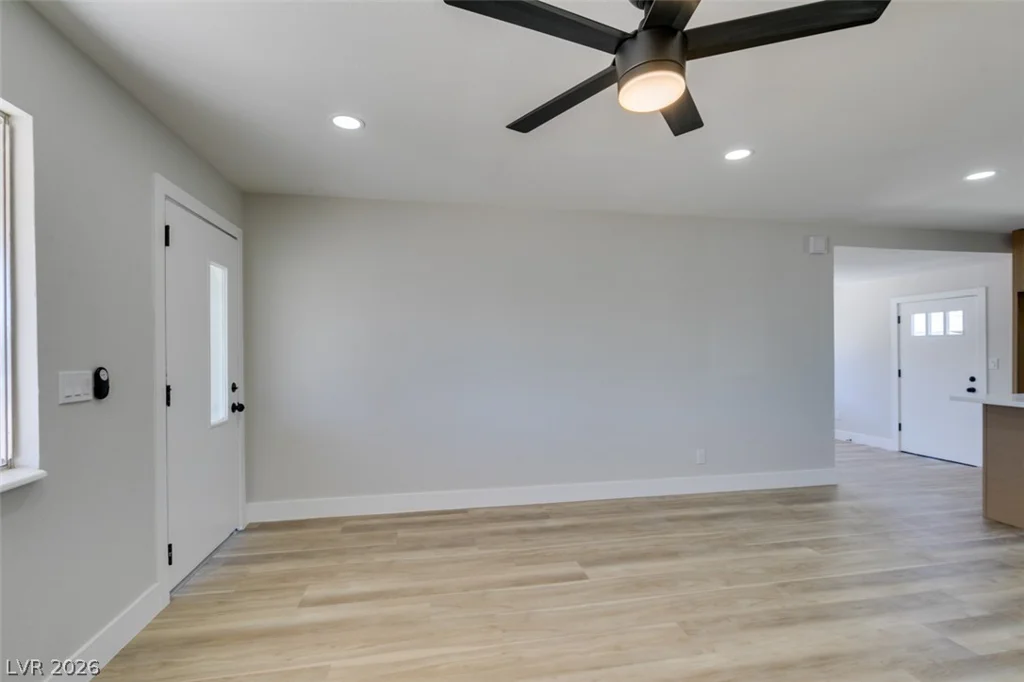 5920 Forrest Hills, Las Vegas, NV 89108